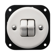 FND 2-GANG 2-WAY SWITCH WHITE PORCELAIN TYPE 4