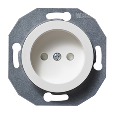 RENOVA SINGLE SOCKET OUTLET WITHOUT EARTH WHITE